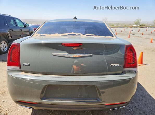 2C3CCAGG5HH591659 2017 CHRYSLER 300 Gray Вид ззаду