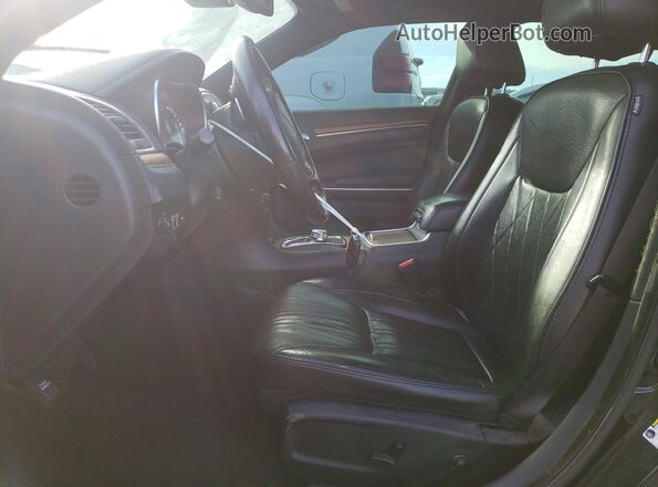 2C3CCAPT2KH505552 2019 CHRYSLER 300 Black 