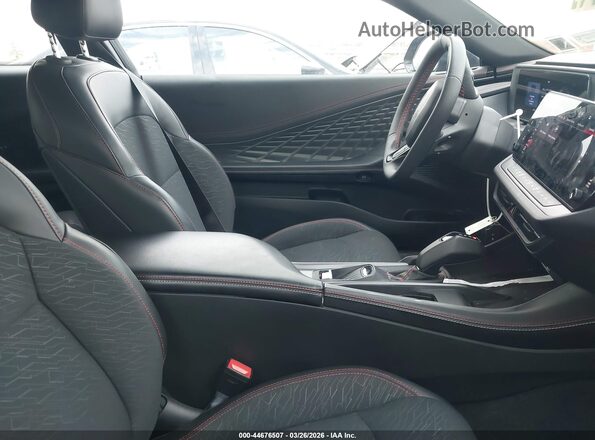 2C3CDBCK0SR543260 2025 DODGE CHARGER Черный Вид салона спереди