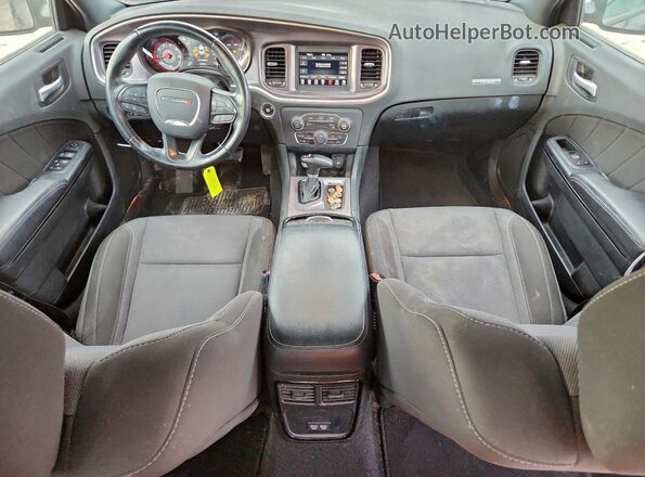 2C3CDXBG0LH157830 2020 DODGE CHARGER Фиолетовый Вид панели приборов