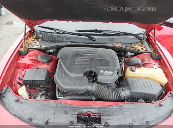 2C3CDXBG0MH608210 2021 DODGE CHARGER Red Widok z tyłu
