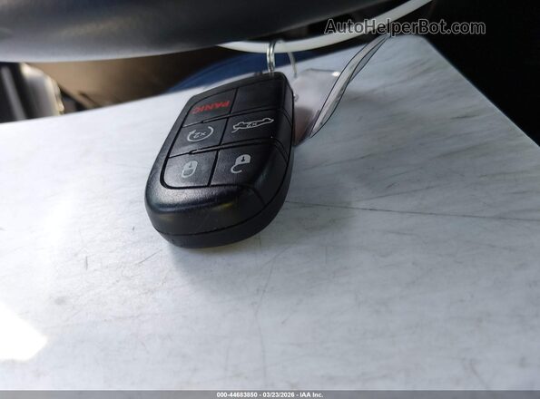 2C3CDXBG8KH591556 2019 DODGE CHARGER Silver Առջևի վահանակի տեսք