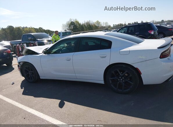 2C3CDXBG9KH599486 2019 DODGE CHARGER White სალონის 360-გრადუსიანი ხედი