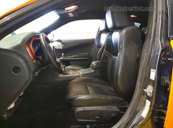 2C3CDXBG9KH753260 2019 DODGE CHARGER Two Tone 