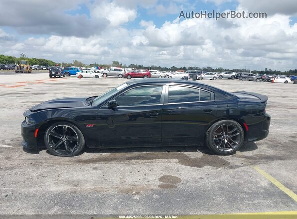 2C3CDXGJ9MH559268 2021 DODGE CHARGER Black Widok wnętrza z tyłu