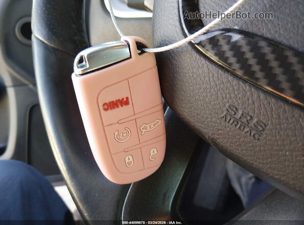 2C3CDXHG8KH561075 2019 DODGE CHARGER Blue Вид панелі приладів