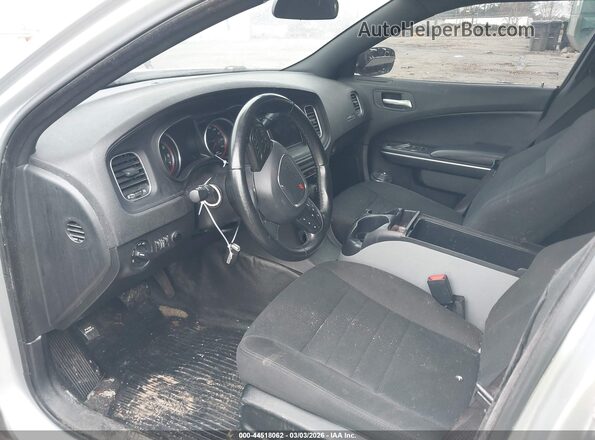 2C3CDXKG3MH585294 2021 DODGE CHARGER Silver Widok wnętrza z przodu