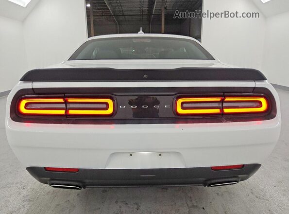 2C3CDZAG2PH658074 2023 DODGE CHALLENGER White 