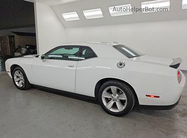 2C3CDZAG2PH658074 2023 DODGE CHALLENGER White 