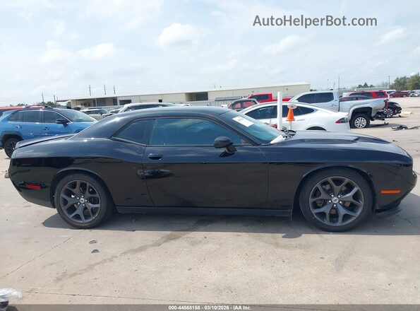 2C3CDZAG3JH232949 2018 DODGE CHALLENGER Black 