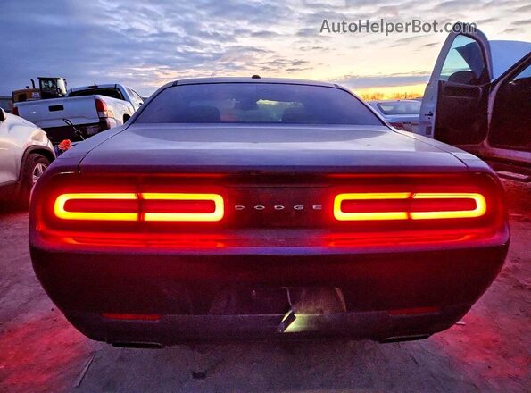 2C3CDZAG4GH337119 2016 DODGE CHALLENGER Черный 