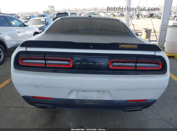 2C3CDZAG7HH584782 2017 DODGE CHALLENGER White 
