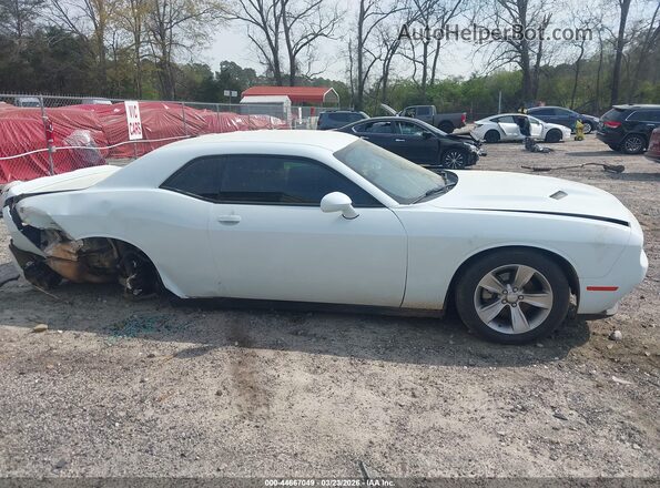 2C3CDZAG7JH305403 2018 DODGE CHALLENGER White 