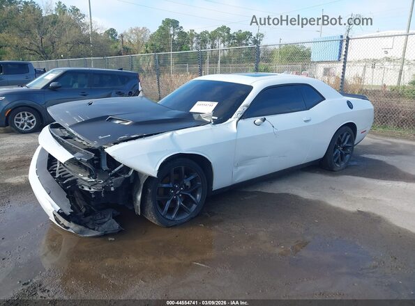 2C3CDZAG9KH551483 2019 DODGE CHALLENGER White Vista tres cuartos delantera izquierda