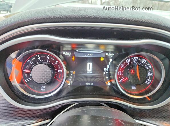 2C3CDZAGXJH339609 2018 DODGE CHALLENGER Gray Widok zestawu wskaźników