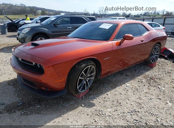 2C3CDZBT0NH144054 2022 DODGE CHALLENGER Orange Vista tres cuartos delantera izquierda