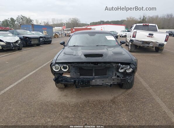 2C3CDZBT1HH568928 2017 DODGE CHALLENGER Black Вид задньої частини салону