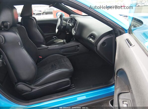2C3CDZFJ3KH719655 2019 DODGE CHALLENGER Blue Widok wnętrza z przodu
