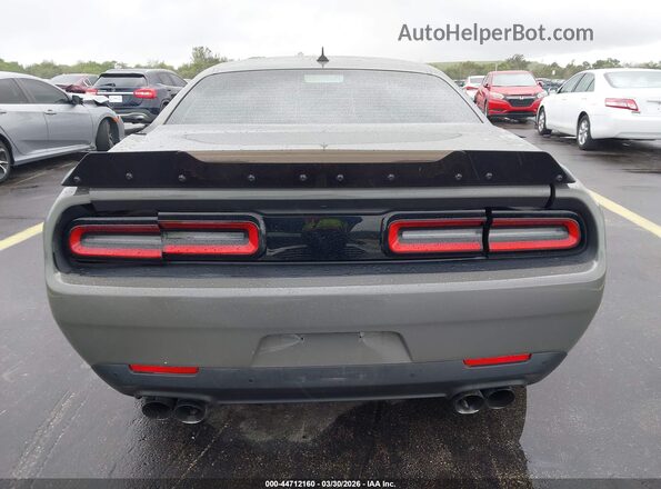 2C3CDZFJ7JH271936 2018 DODGE CHALLENGER Серый 