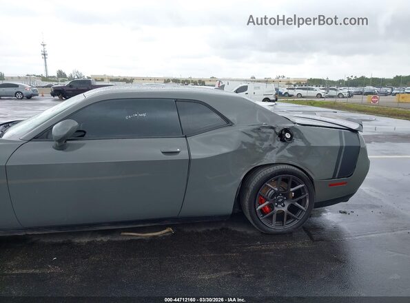 2C3CDZFJ7JH271936 2018 DODGE CHALLENGER Серый Вид спереди