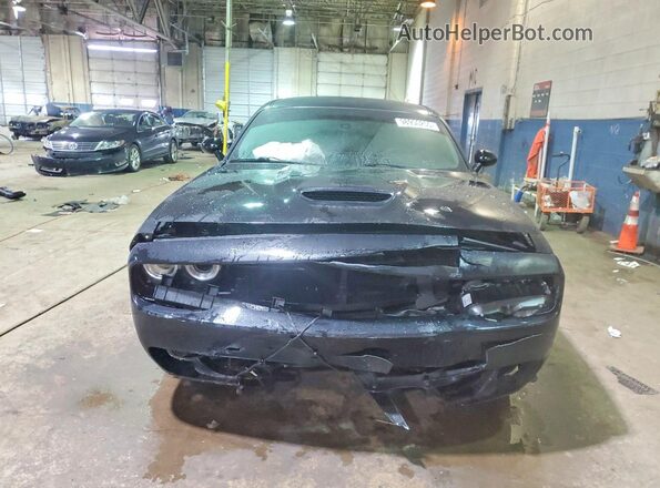 2C3CDZGG0HH624952 2017 DODGE CHALLENGER Black Widok z przodu