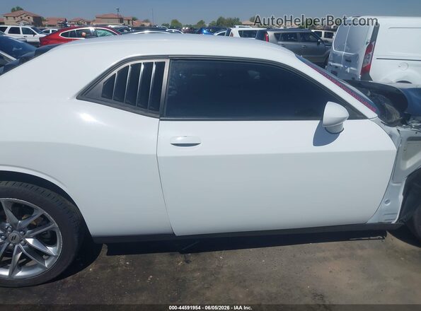 2C3CDZKG8NH223801 2022 DODGE CHALLENGER White Панорамний вид салону 360°