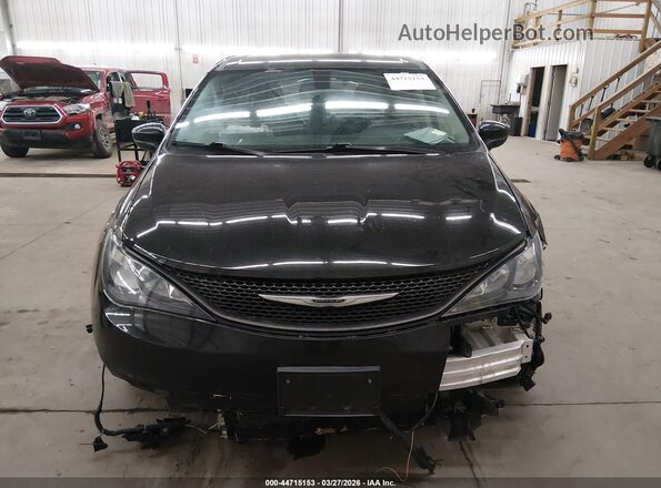 2C4RC1AG7MR575174 2021 CHRYSLER VOYAGER Black Вид задньої частини салону
