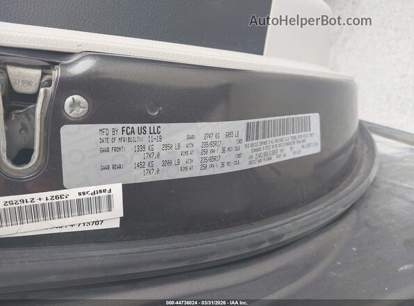 2C4RC1BG0LR139926 2020 CHRYSLER PACIFICA Purple ძრავის განყოფილების ხედი