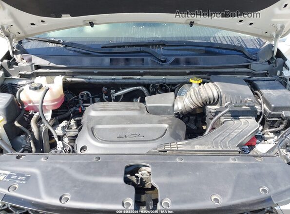 2C4RC1BG1MR521335 2021 CHRYSLER PACIFICA Серый Вид сзади