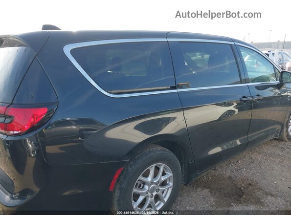 2C4RC1BG2PR627331 2023 CHRYSLER PACIFICA Black Front view