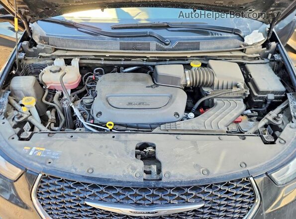 2C4RC1BG2RR147048 2024 CHRYSLER PACIFICA Black Вид підкапотного простору