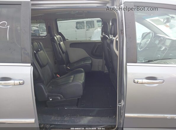2C4RC1BG5GR199416 2016 CHRYSLER TOWN & COUNTRY Gray Вид наклейки з VIN-кодом