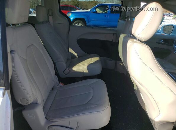 2C4RC1BG6MR596807 2021 CHRYSLER PACIFICA White უკანა სალონის ხედი