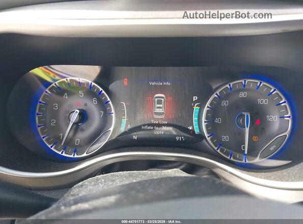 2C4RC1BG6PR536627 2023 CHRYSLER PACIFICA Silver Vista de los asientos traseros