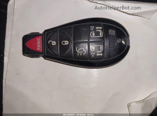 2C4RC1BG7GR128704 2016 CHRYSLER TOWN & COUNTRY Black Dashboard view