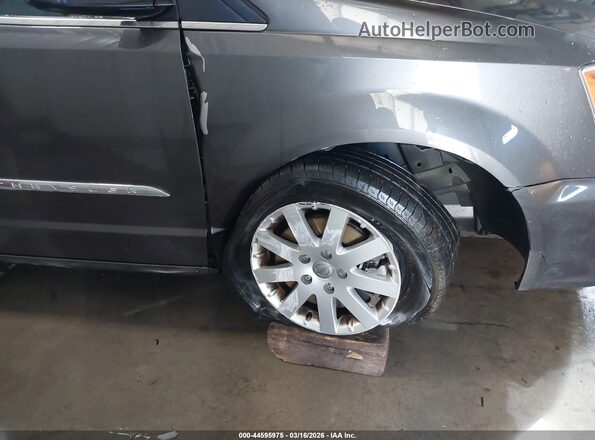 2C4RC1BG7GR128704 2016 CHRYSLER TOWN & COUNTRY Black Front view