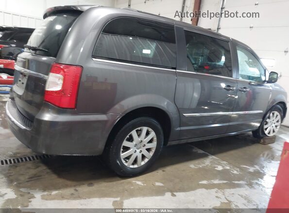 2C4RC1BG7GR128704 2016 CHRYSLER TOWN & COUNTRY Black Rear interior view