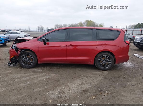 2C4RC1BGXTR164011 2026 CHRYSLER PACIFICA Red 
