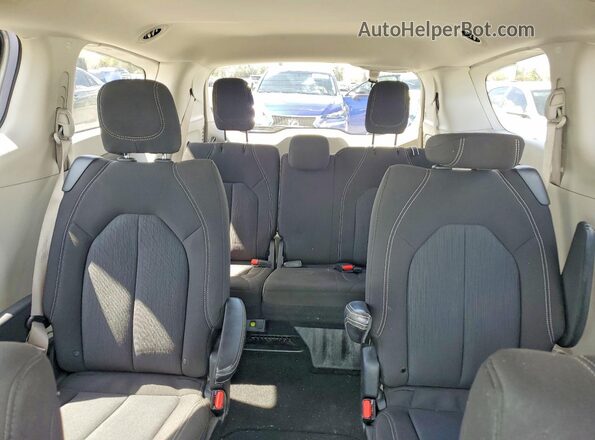 2C4RC1CG0NR204565 2022 CHRYSLER VOYAGER Gray უკანა სავარძლების ხედი