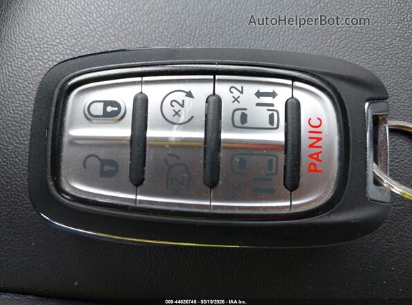 2C4RC1CG2SR571267 2025 CHRYSLER VOYAGER White Вид панелі приладів