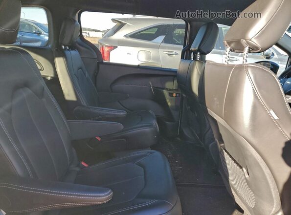 2C4RC1CG4SR500362 2025 CHRYSLER VOYAGER White Widok wnętrza z tyłu