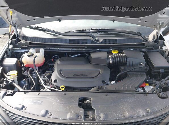 2C4RC1CG6RR140179 2024 CHRYSLER VOYAGER Серебряный Вид сзади