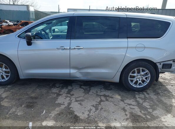 2C4RC1CG6RR140179 2024 CHRYSLER VOYAGER Серебряный 