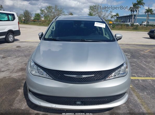 2C4RC1CG7PR548428 2023 CHRYSLER VOYAGER Silver Вид спереду