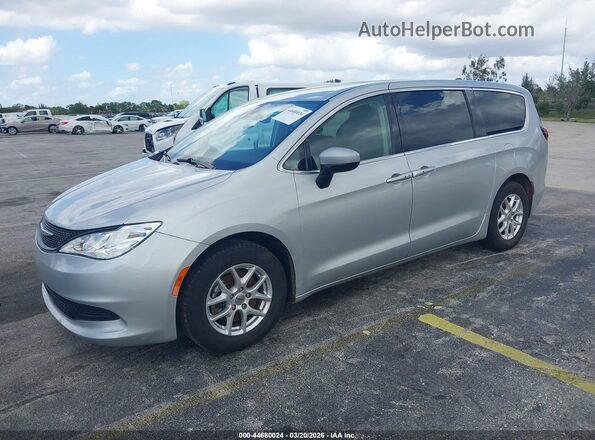 2C4RC1CG7PR548428 2023 CHRYSLER VOYAGER Silver Передня ліва чверть