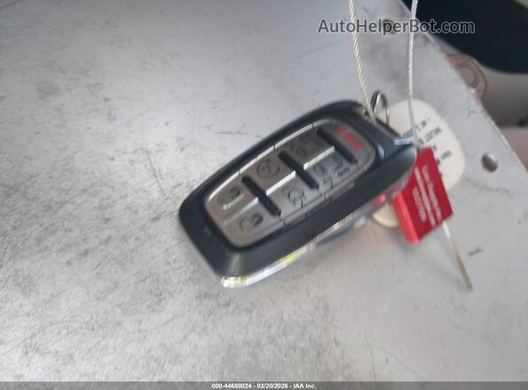 2C4RC1CG7PR548428 2023 CHRYSLER VOYAGER Silver Вид панелі приладів