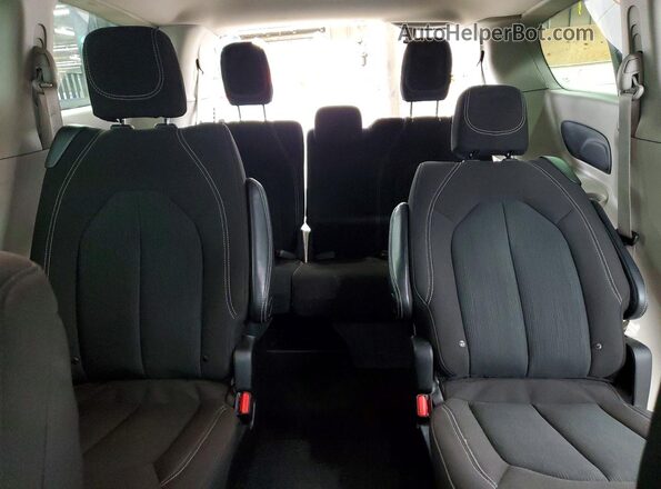 2C4RC1CGXPR577177 2023 CHRYSLER VOYAGER Black Vista de los asientos traseros