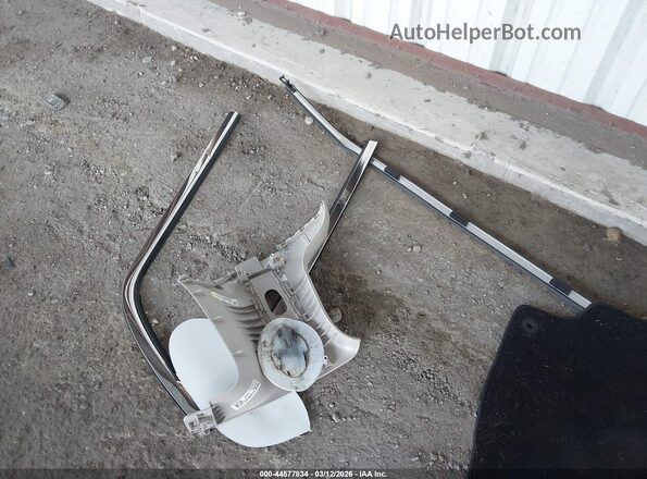 2C4RC1CGXPR628323 2023 CHRYSLER VOYAGER White Vista del cuadro de instrumentos