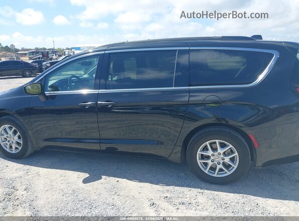 2C4RC1DG0MR586688 2021 CHRYSLER VOYAGER Black 360 interior view