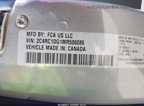2C4RC1DG1MR506086 2021 CHRYSLER VOYAGER Silver ძრავის განყოფილების ხედი